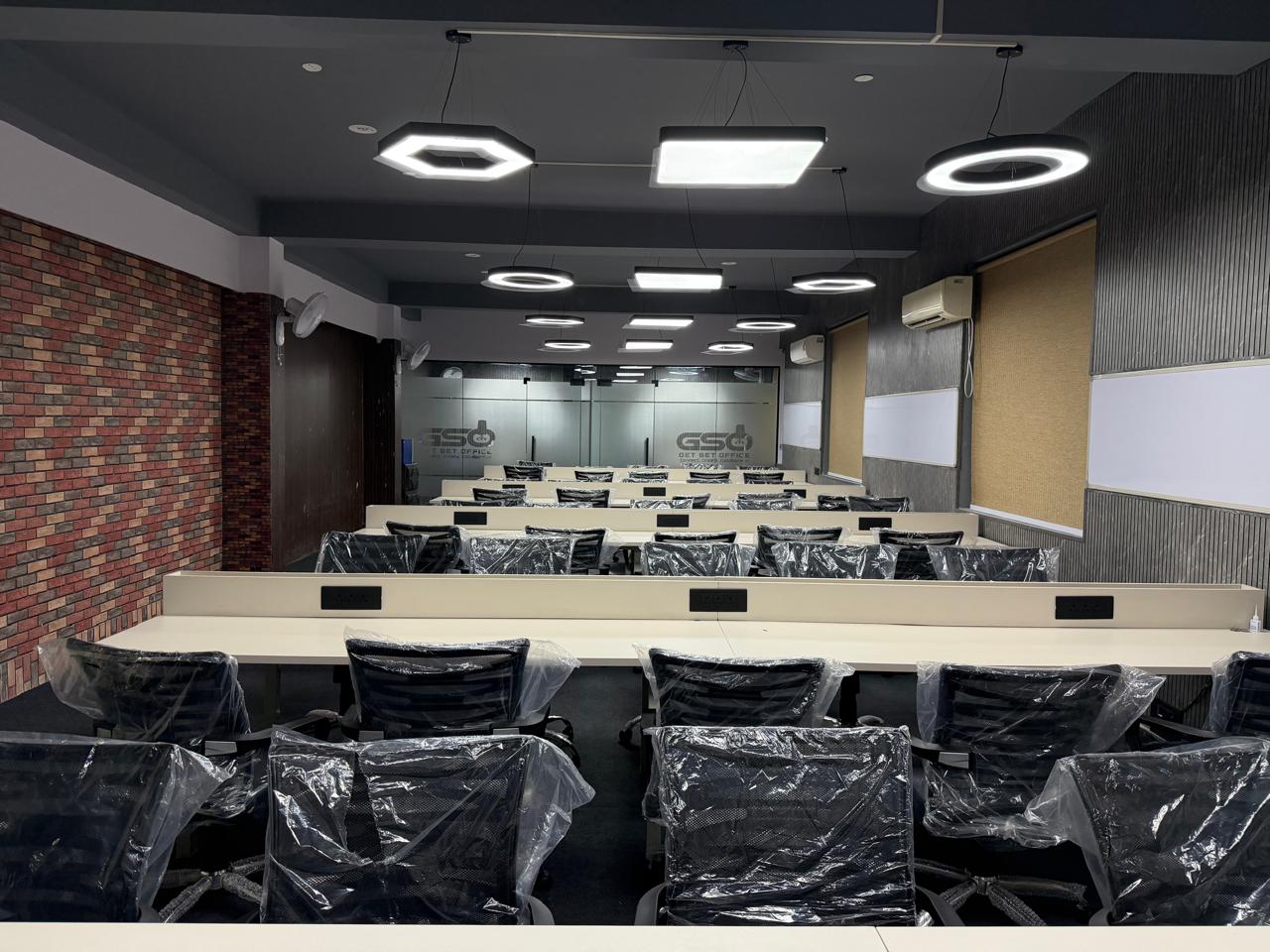 Get Set Office - Sector 63